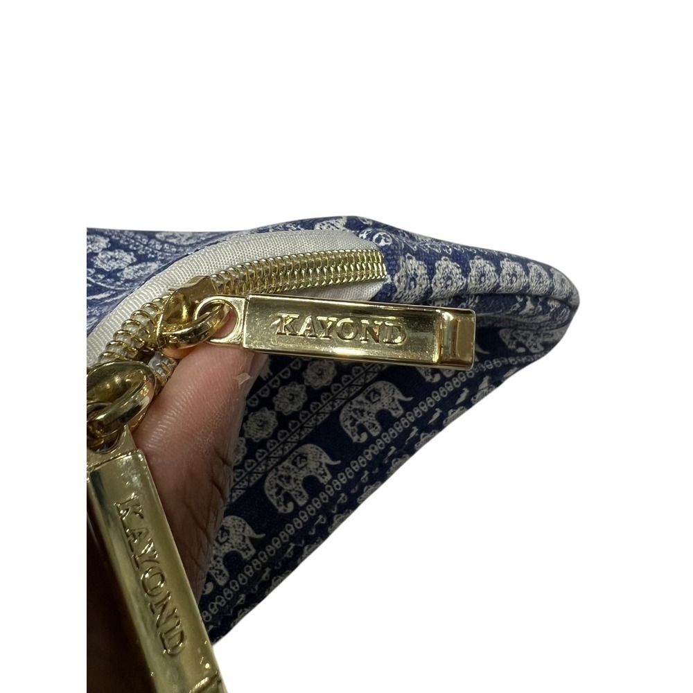 Kayond Blue Elephant Print Padded Laptop Sleeve Case 13-14 Inch Bohemian Canvas - Picture 4 of 6